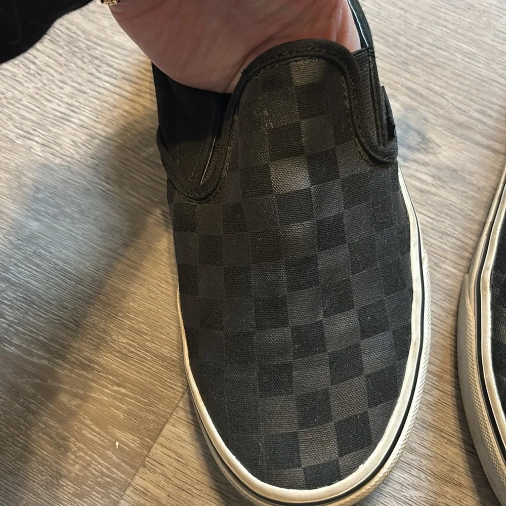 Vans - Picture 5 of 5